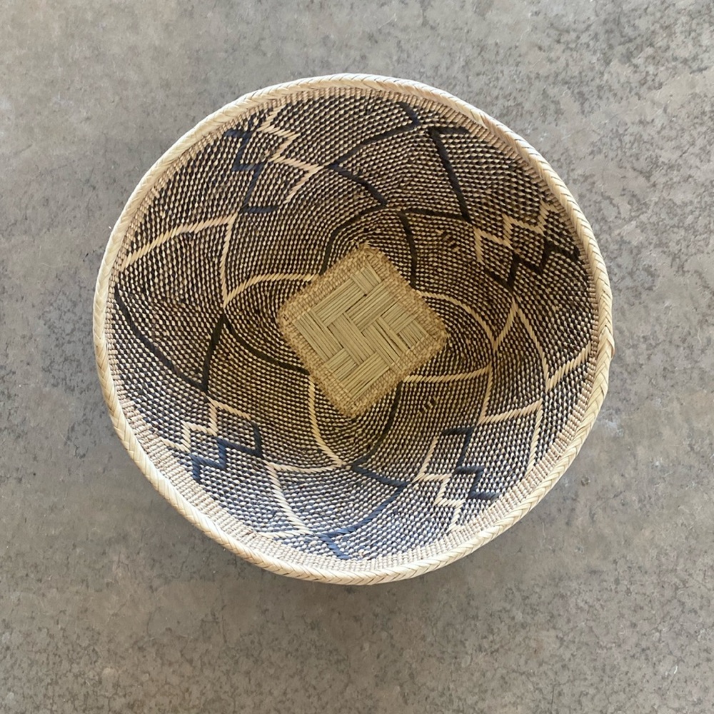 Woven basket